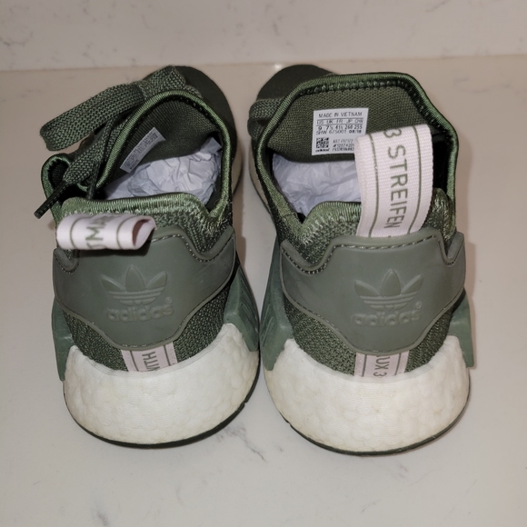 Women adidas sneakers - Picture 3 of 6